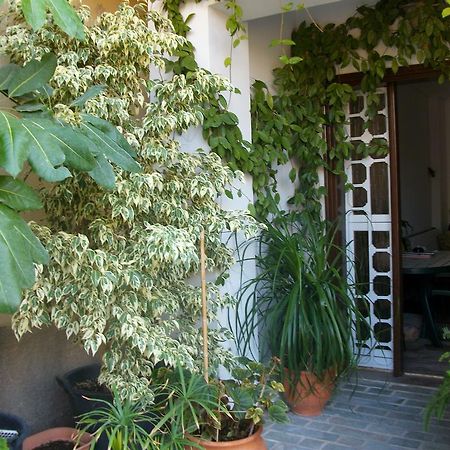 Jasmine'S Guest House Karlovassi Zimmer foto